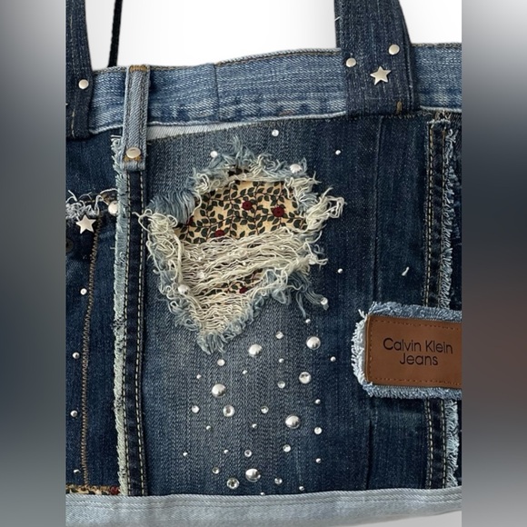 Denim patchwork shoulder bag upcycled jeans boho bag - Picture 6 of 16